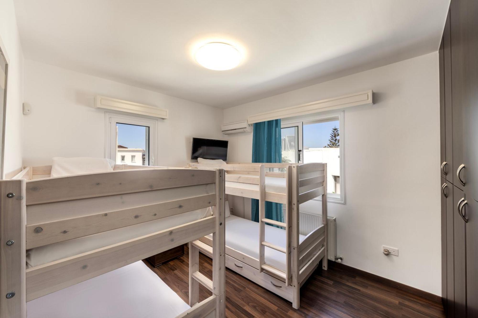 Accomoteleia Crystal Lagoon Villa プロタラス エクステリア 写真